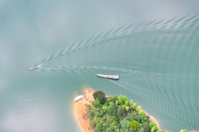 生态 湿地 船 绿水  湖