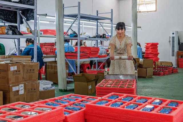 袖珍工厂  出口产品