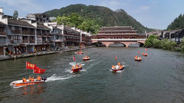 防汛 演练 应急 救援 洪涝 安全堤坝