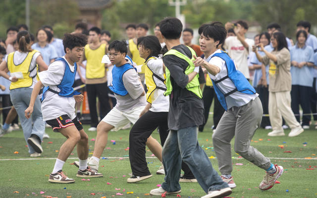 高三减压
道县