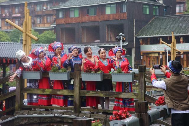 旅游、旅拍、消费新场景、服饰租赁、五一长假