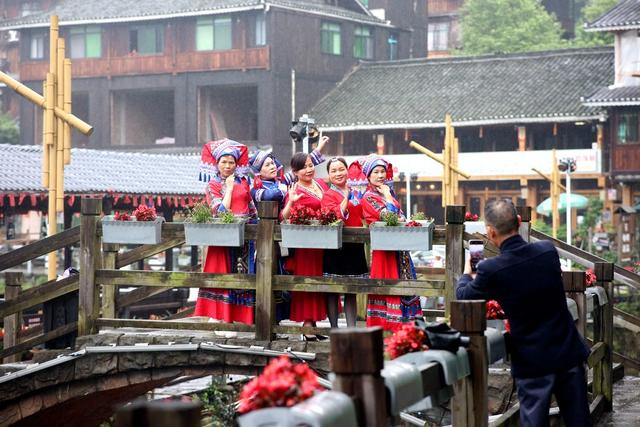 旅游、旅拍、消费新场景、服饰租赁、五一长假