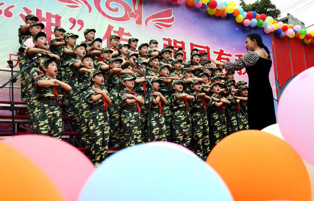 六一 红歌 师生 欢庆 演唱
