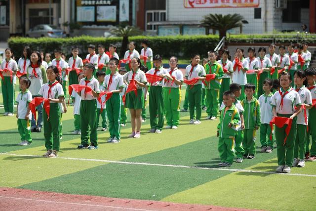 六一 土家族 湘西 儿童节 入队仪式 少先队员 先锋队 砂子坳 新时代 红领巾