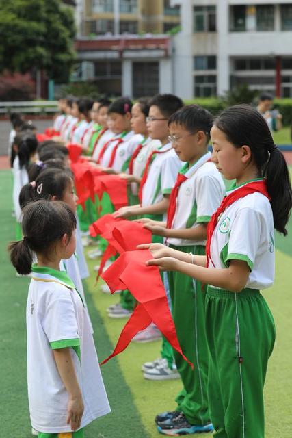 六一 土家族 湘西 儿童节 入队仪式 少先队员 先锋队 砂子坳 新时代 红领巾