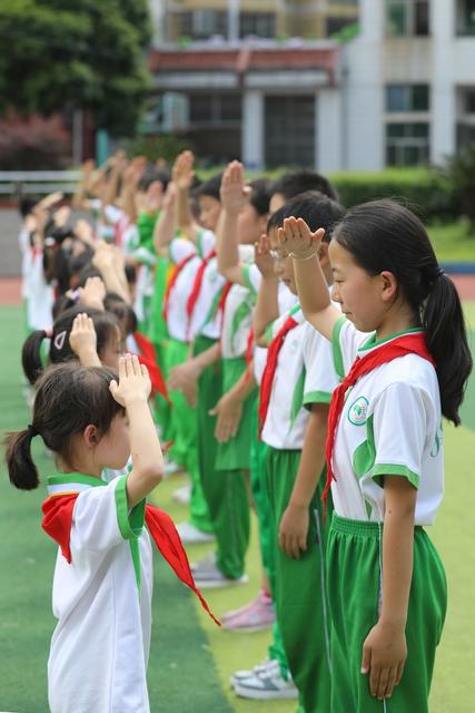 六一 土家族 湘西 儿童节 入队仪式 少先队员 先锋队 砂子坳 新时代 红领巾