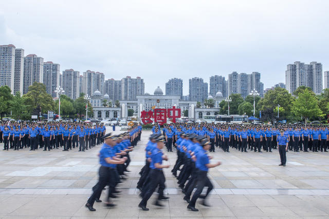 娄底  执法培训 军事训练