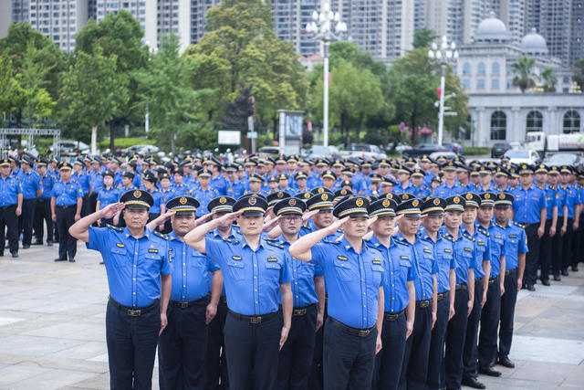 娄底  执法培训 军事训练