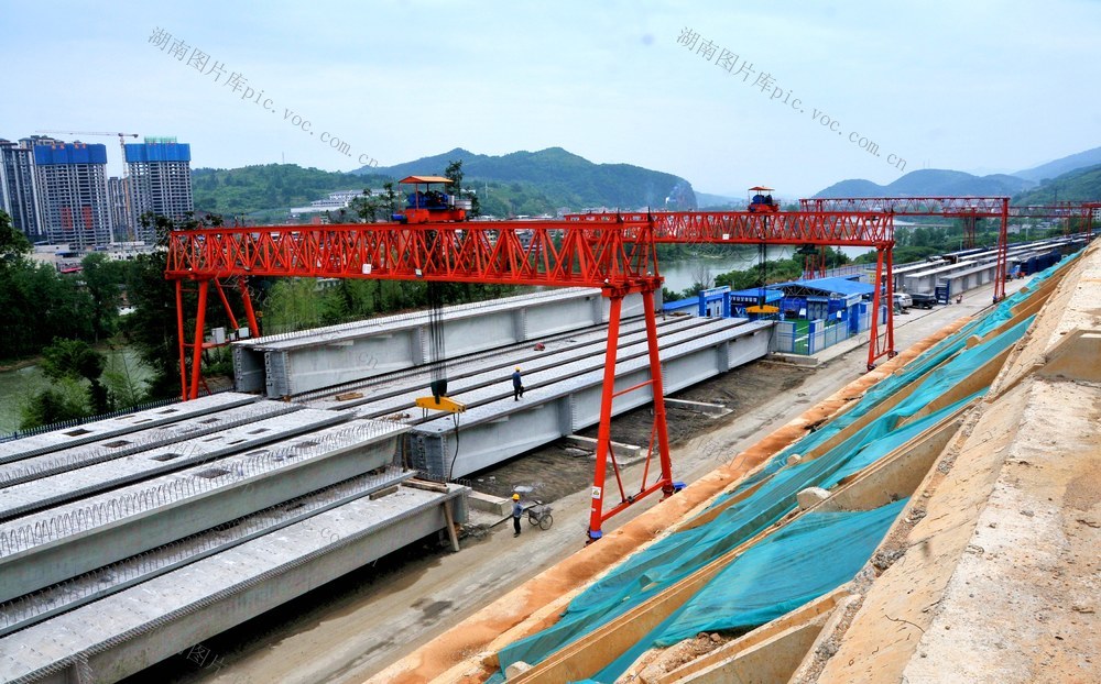  Transportation progress of box girder in Xinning