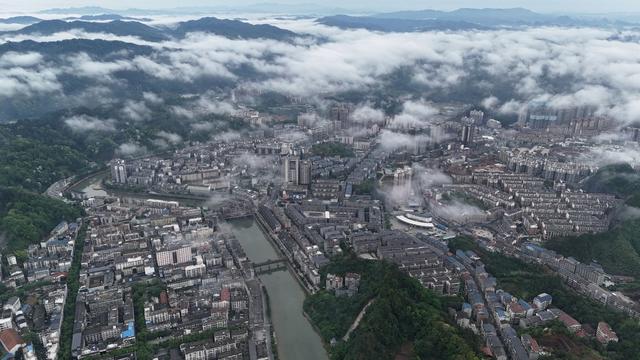 云雾  山城  侗乡  仙境
