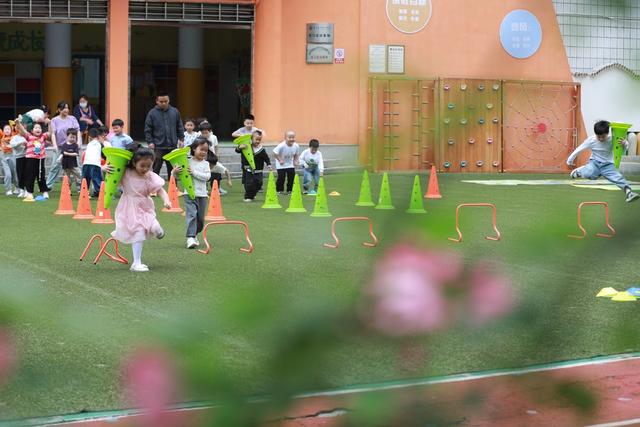 大学 足球 湘西 幼儿园 教练 理念 课程 小朋友 理念 训练 