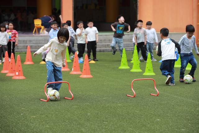 大学 足球 湘西 幼儿园 教练 理念 课程 小朋友 理念 训练 