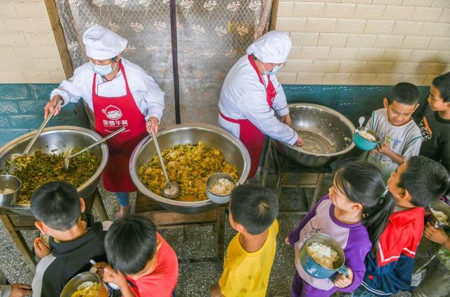免费午餐
道县
学生
