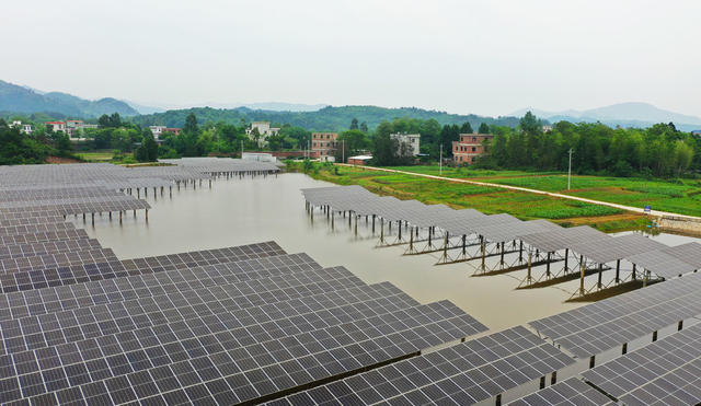 光伏  渔光互补  新能源  绿色