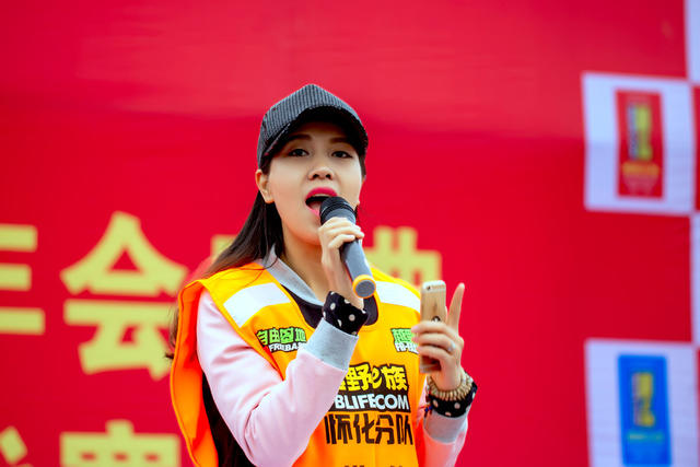 越野 汽车 十周年年会 赛事活动 赛车道 激情 速度 挑战赛 观众 大众活动  飞越 主持 