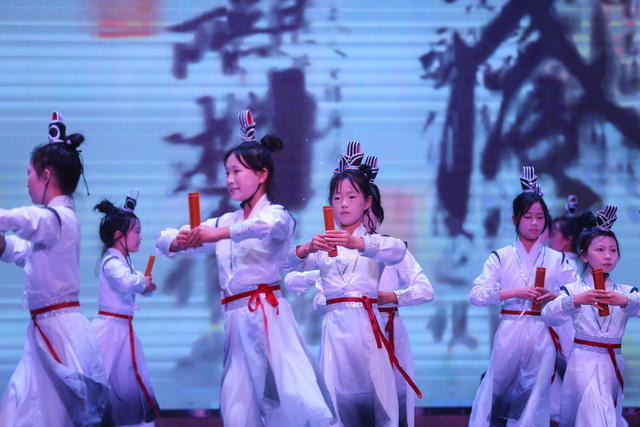 六一 儿童 表演 文艺