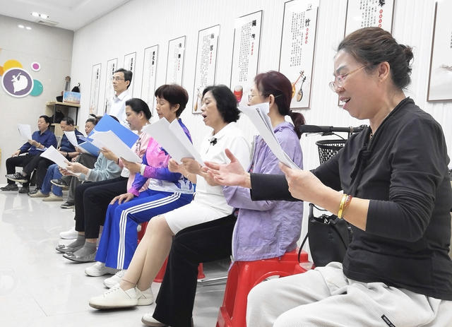 “颂祖国 爱家乡”大家唱活动