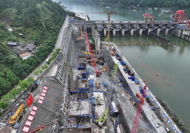 航道建设施工忙