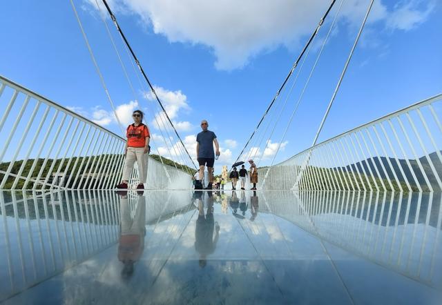 张家界 大峡谷 玻璃桥