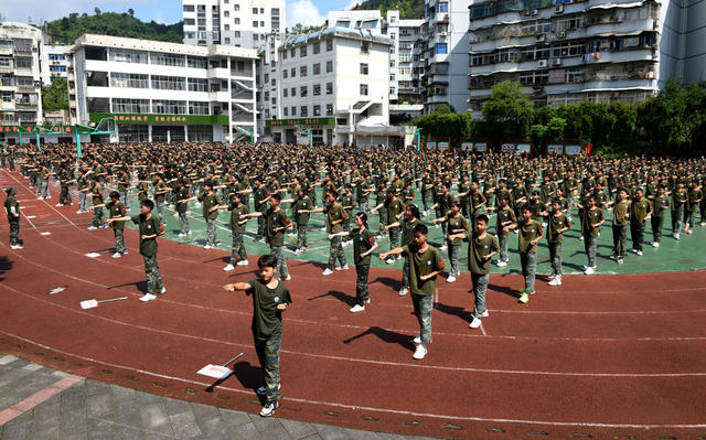国防  学生  教育 军体拳