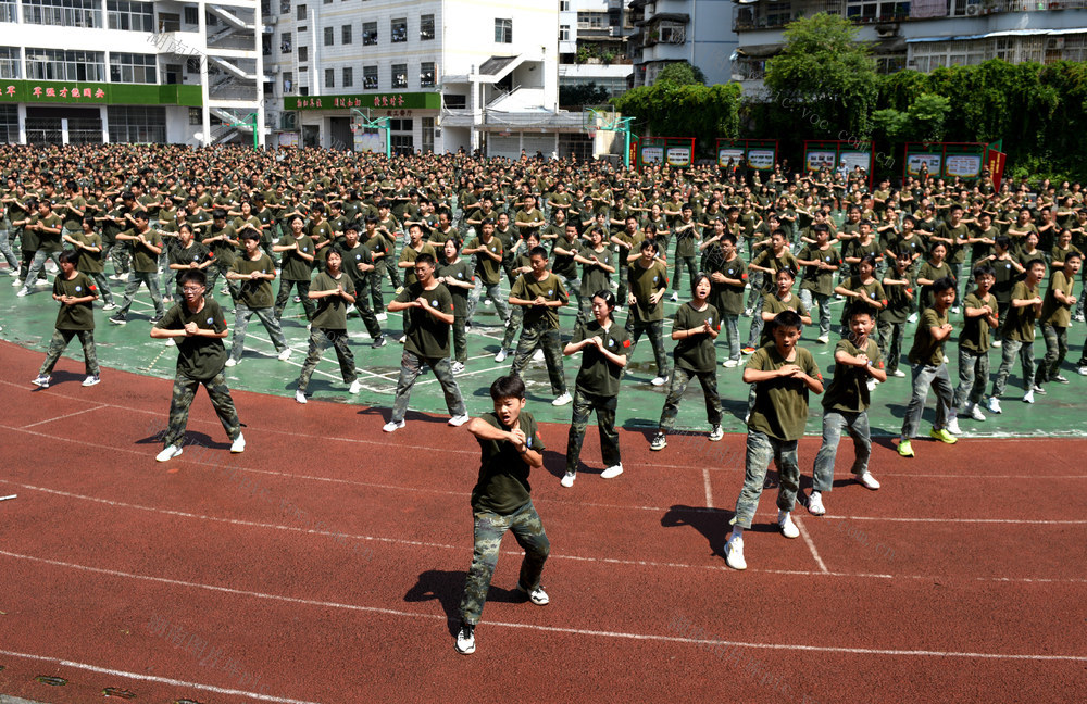 国防  学生  教育 军体拳