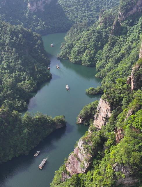 张家界 宝峰湖 避暑