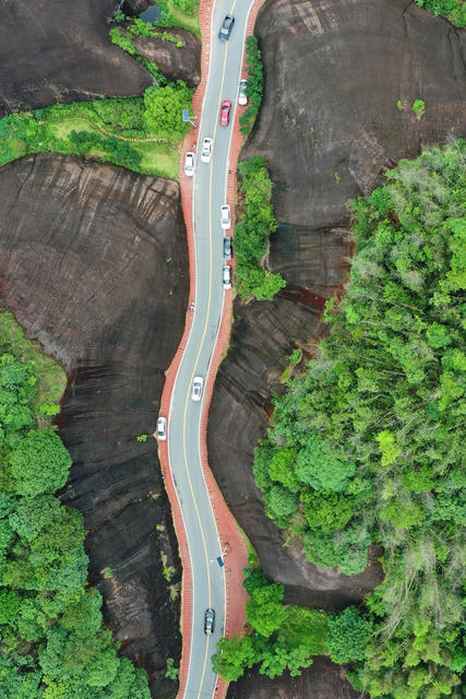 郴州：路景相融好风光，