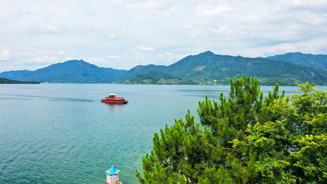绿水青山  生态  旅游  
