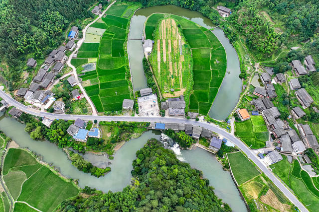 田园 乡村 生态 人居环境 宜居宜业 和美乡村