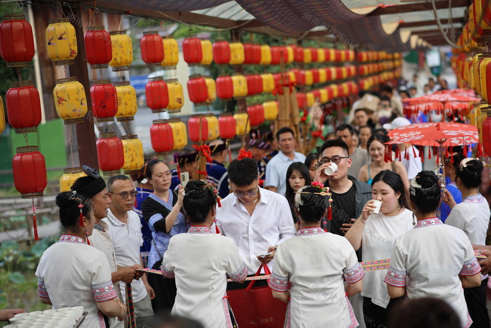 侗族 民族服饰 乡村旅游 文旅 拦门酒 景区