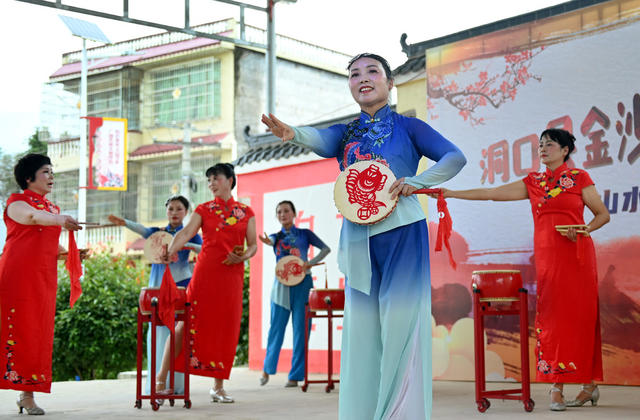 文化 文艺  文化志愿者  迎七一  颂党恩  文艺演出  欢庆  