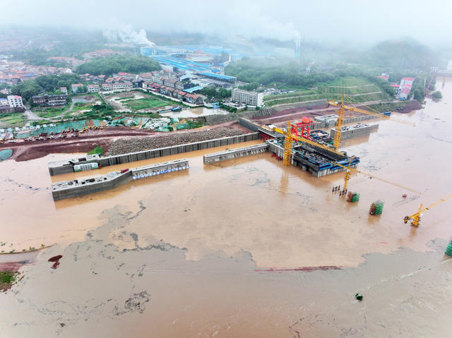 澧水  强降雨  洪峰  电站  大坝  泄洪闸  安全保障