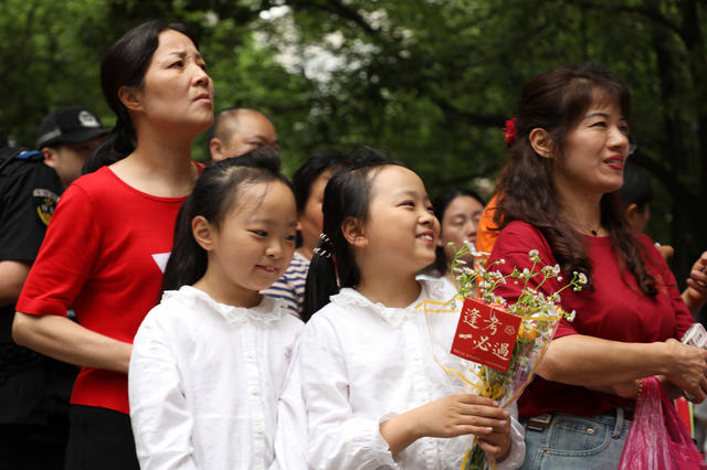 湖南邵东  高考  学生  家长  迎接  