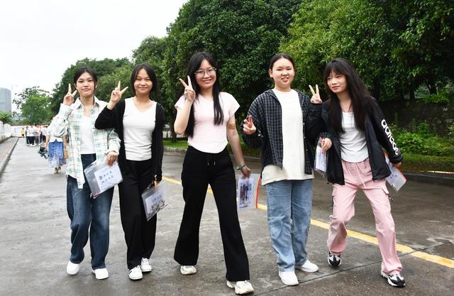 高考第二天  从容应考