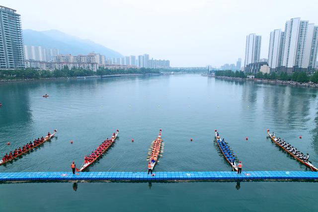 湖南郴州 “我们的节日·端午” 东江湖  龙舟赛