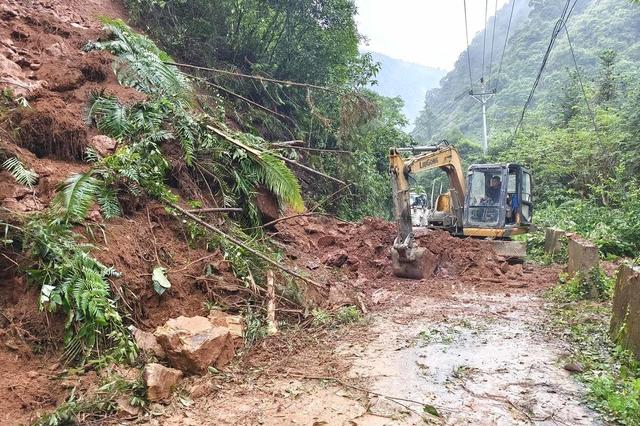 江永县  乡村公路  山体滑坡