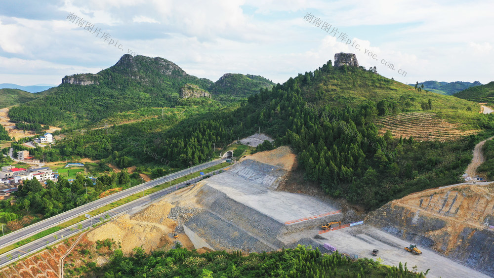 公路  高速  桂新高速  建设