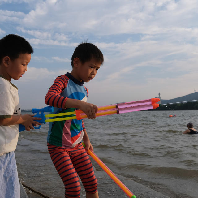 风帆广场，嬉水游玩，乐享清凉