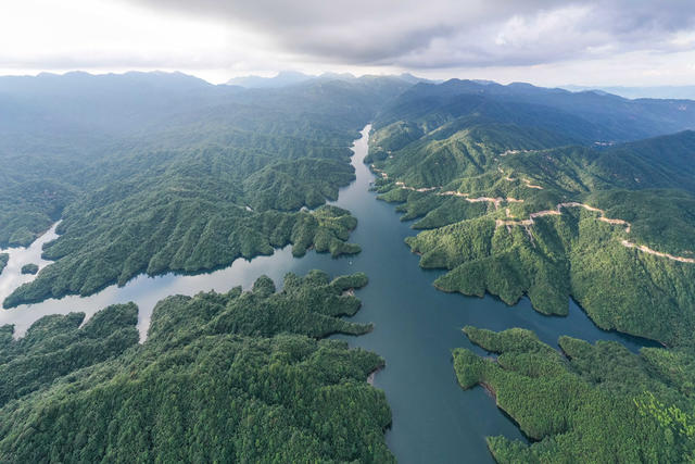 生态 绿水青山 环保 风光 自然 水库