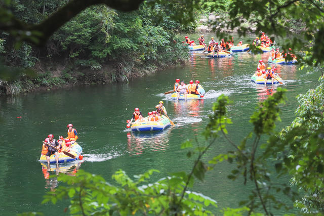 漂流  生态  旅游  乐享  清凉