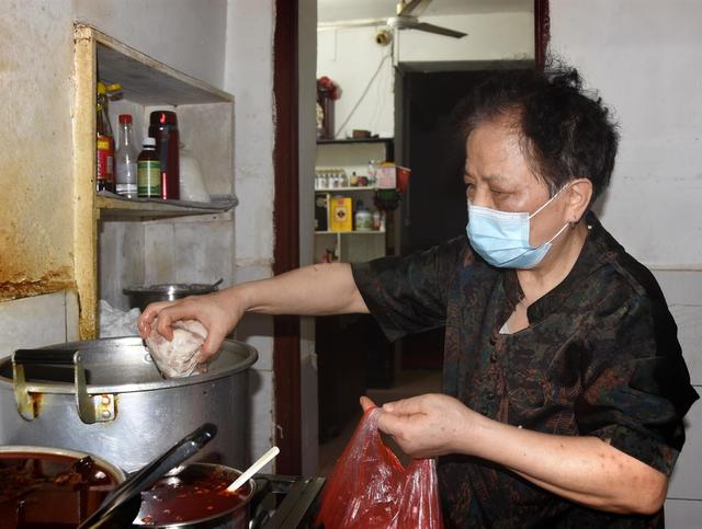 中国好人  林生丽  夜昼10小时  中国好人林生丽  凯阳餐馆
