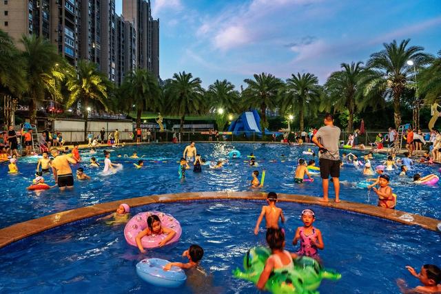 初伏  水上娱乐  消暑