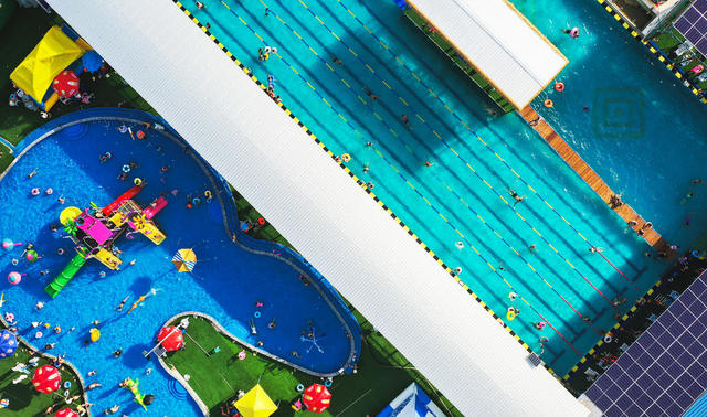 消暑  戏水  清凉  暑假