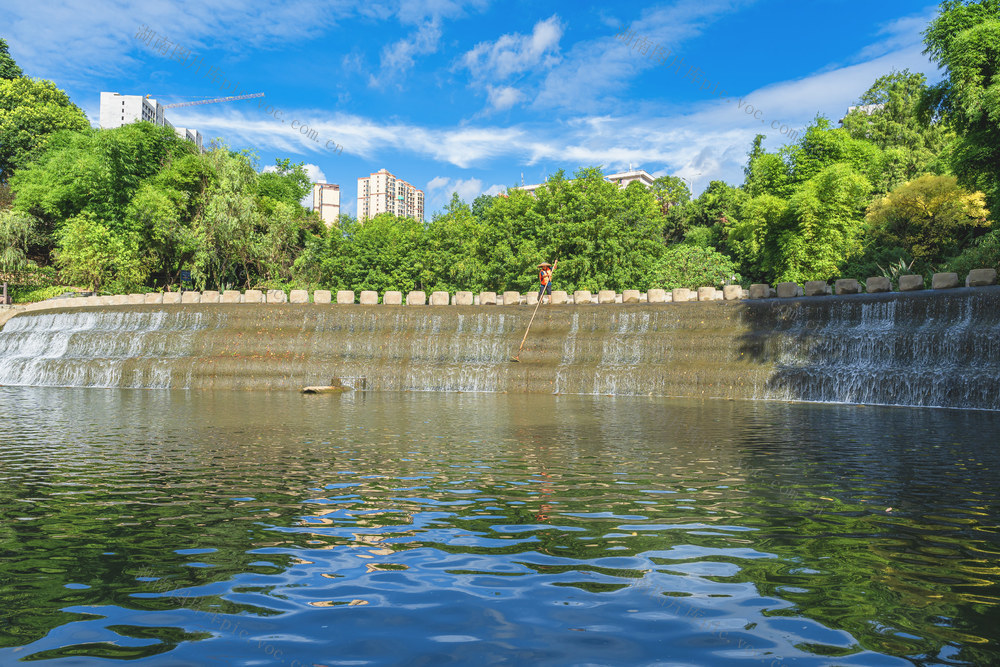 清河道  护环境  
湘西高新区