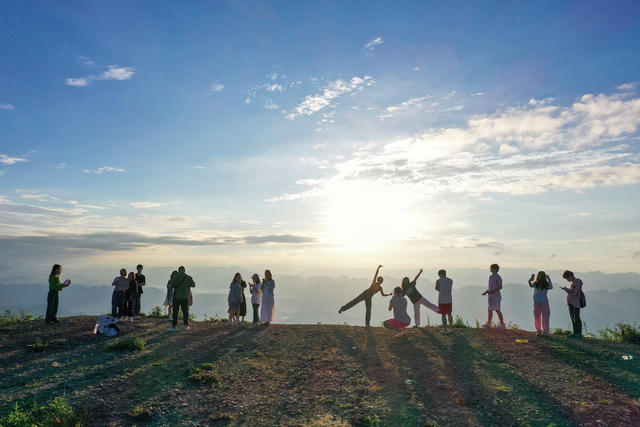 湖南，龙山，旅游，推广，景区，活动，经济发展，新活力
