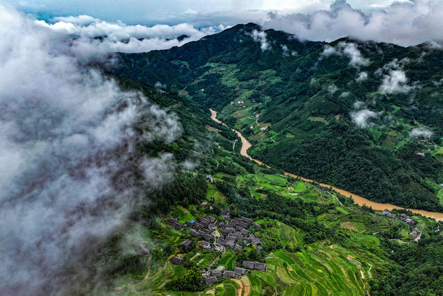 生态 乡村 雾 美丽乡村 绿水青山