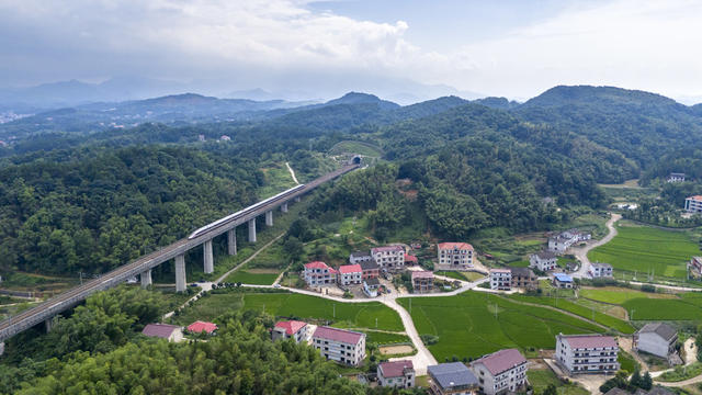 湖南娄底 乡村 田园 人居环境 生态环境