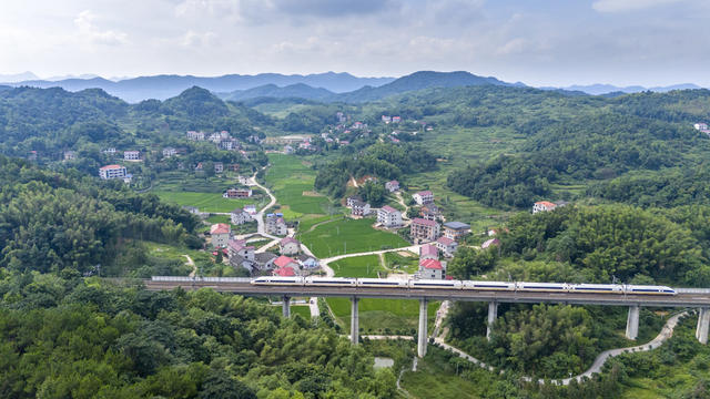 湖南娄底 乡村 田园 人居环境 生态环境