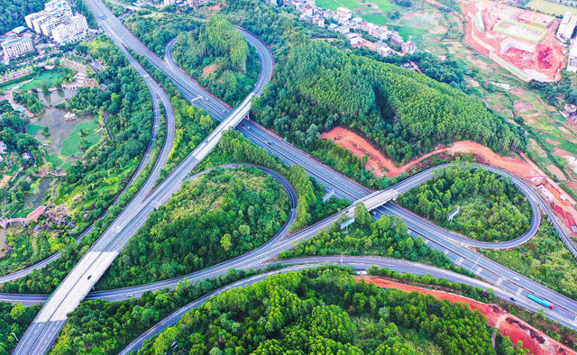 高速  绿色   公路  壮美