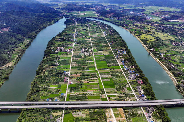 夏日 乡村 新农村  生态 宜居 宜游 美丽乡村
